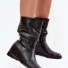 Boots model 220494 Step in style
