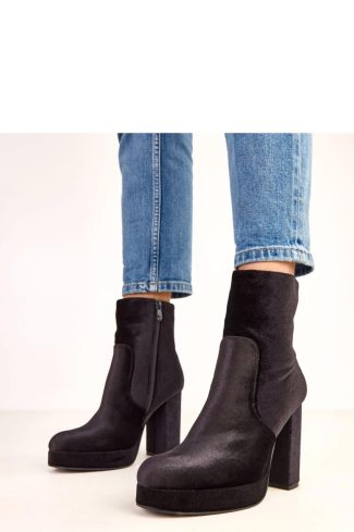 1101233 Heel boots model 220581 Solea