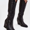 Heel boots model 220714 Step in style