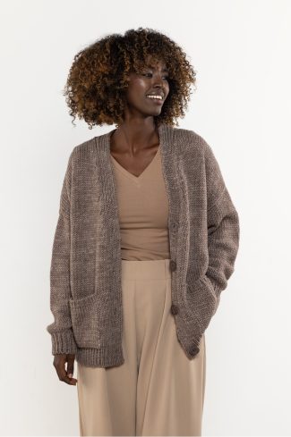 1102050 Cardigan model 220853 awama