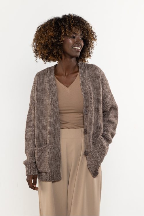 1102050 Cardigan model 220853 awama