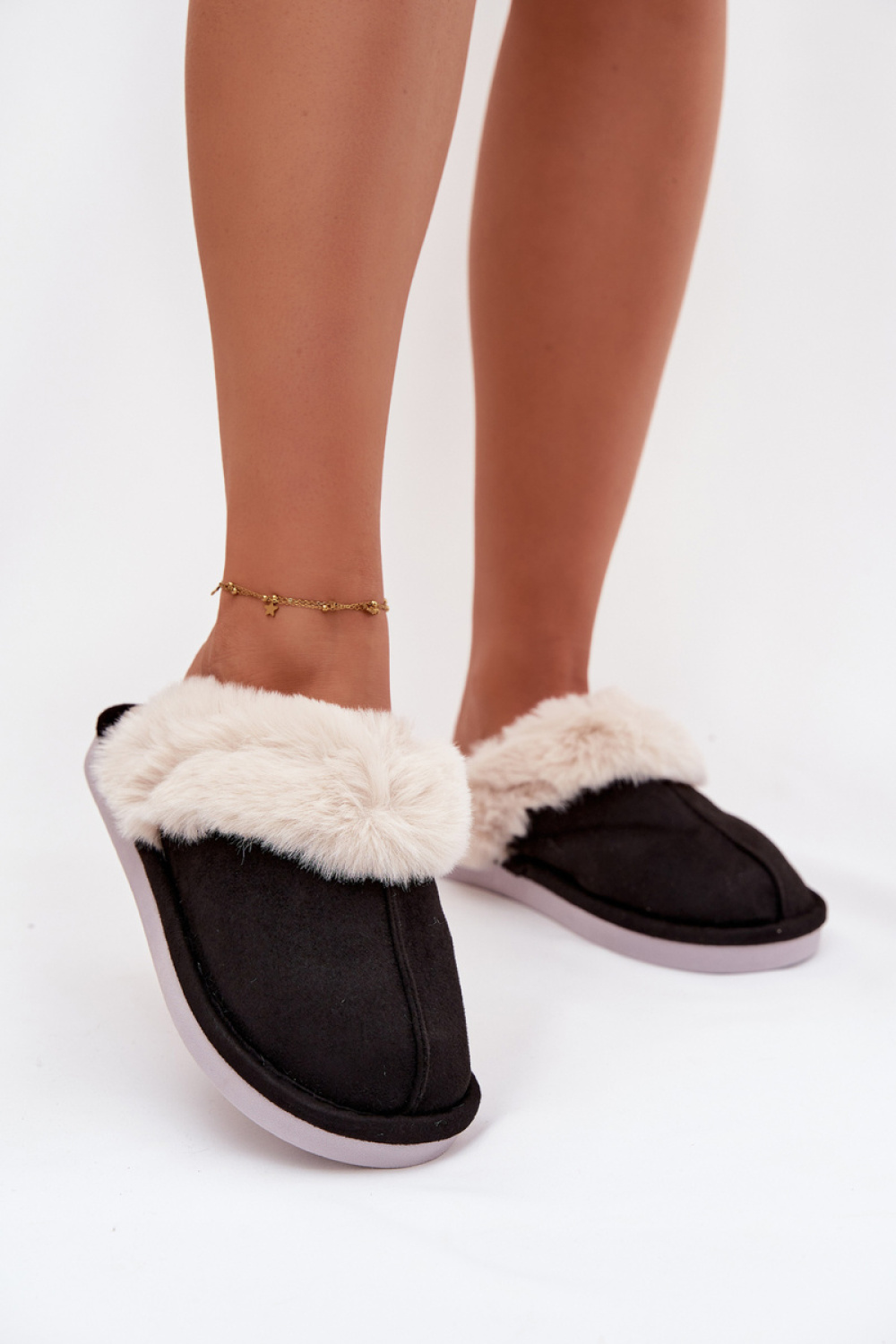 1104220 Slippers model 221514 Step in style