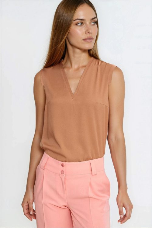 1104886 Blouse model 221720 Nife
