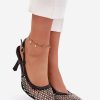 1105523 High heels model 221918 Step in style