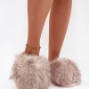 1105569 Slippers model 221937 Step in style