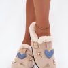 Slippers model 222282 Step in style
