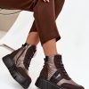 Platform boots model 222521 Step in style