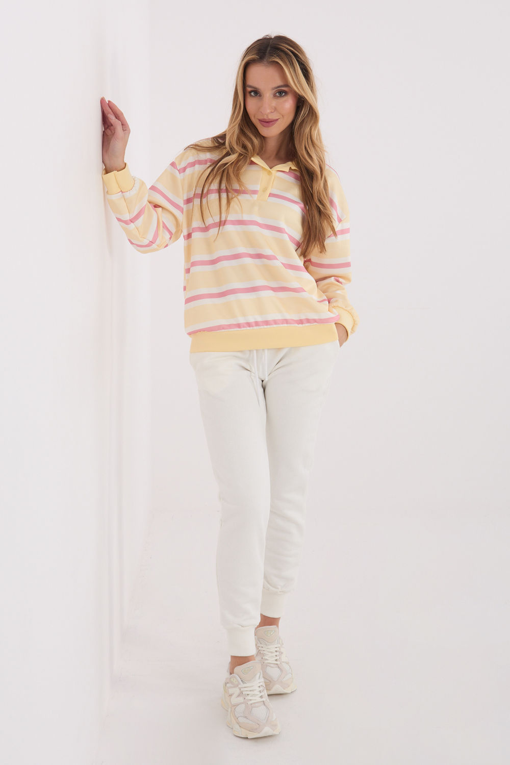 1108289 Sweatshirt model 222770 Italy Moda