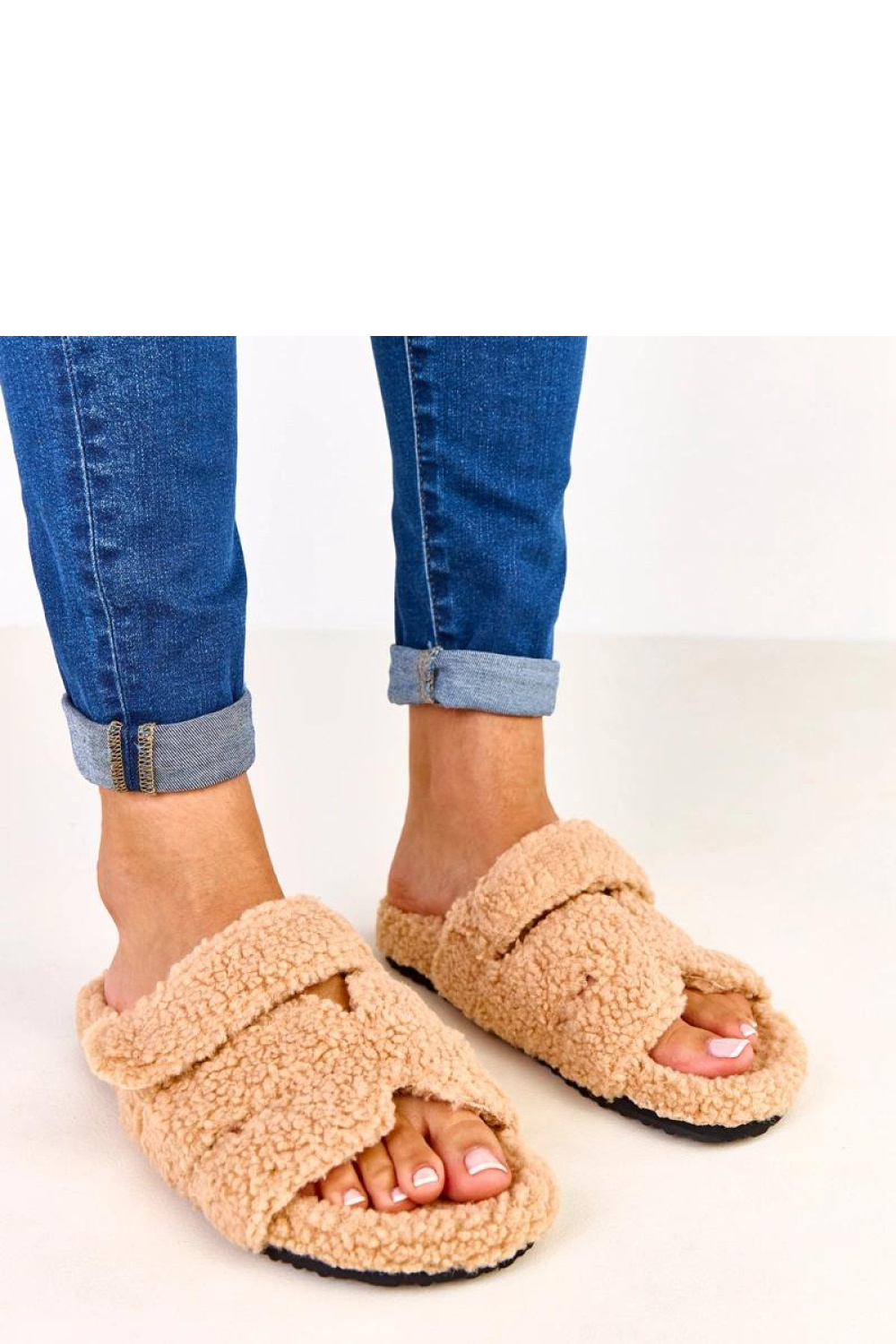 1109755 Slippers model 223136 Solea