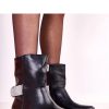 1109831 Boots model 223158 Solea
