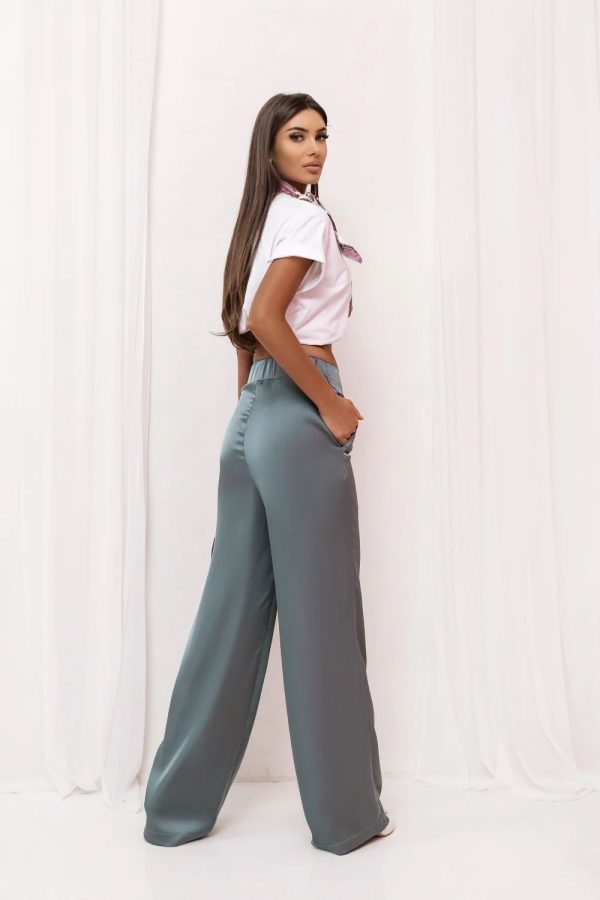 Women trousers model 223532 LaBalancia