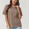 T-shirt model 223552 Makadamia
