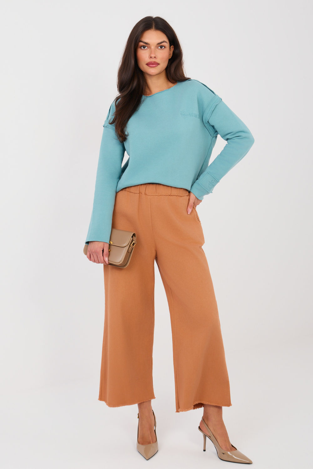 1111891 Women trousers model 223771 Italy Moda