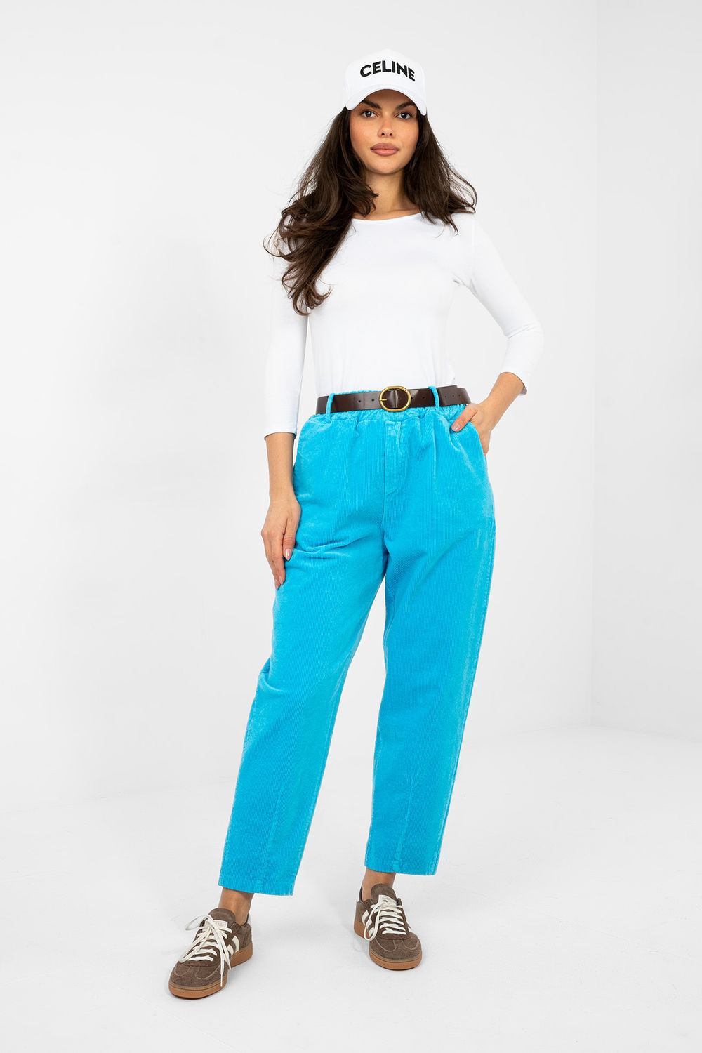1112861 corduroy trousers model 224057 Italy Moda