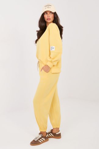 1113946 Set model 224377 Italy Moda