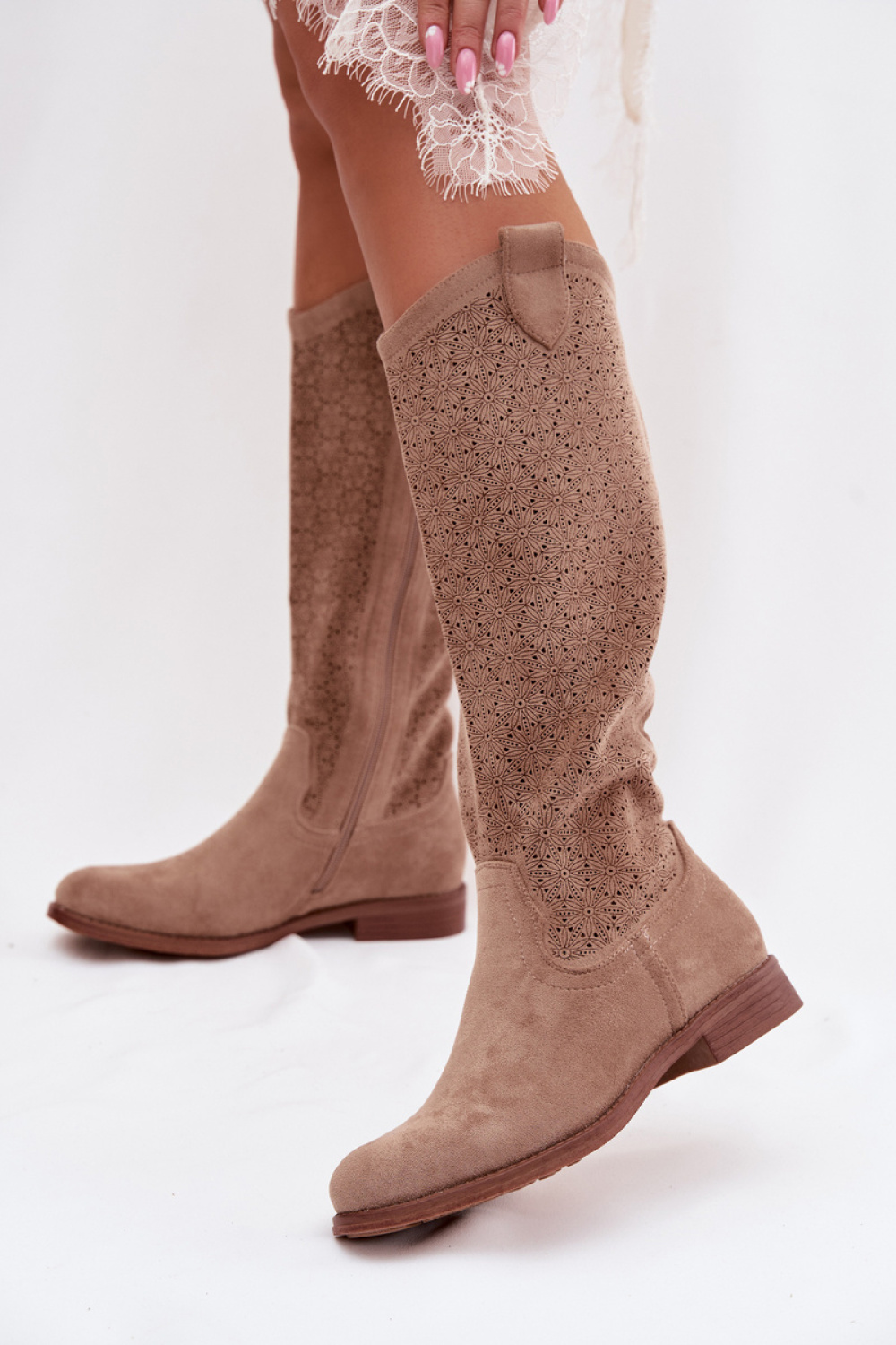 1114133 Open-work Boots model 224443 Step in style