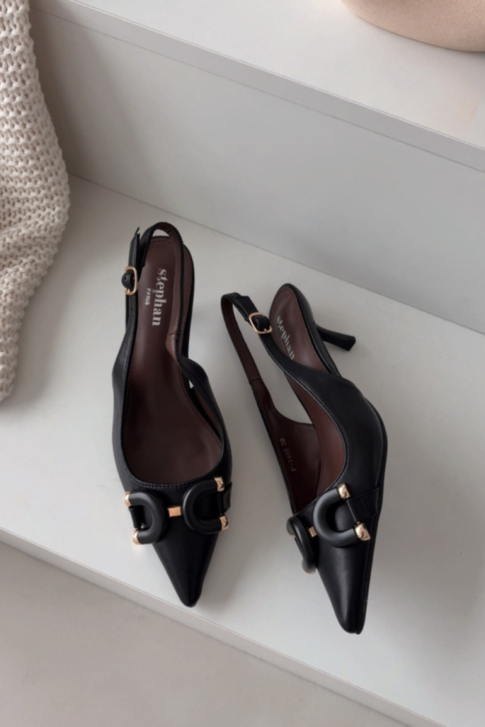 1114329 Heel sandals model 224501 Step in style