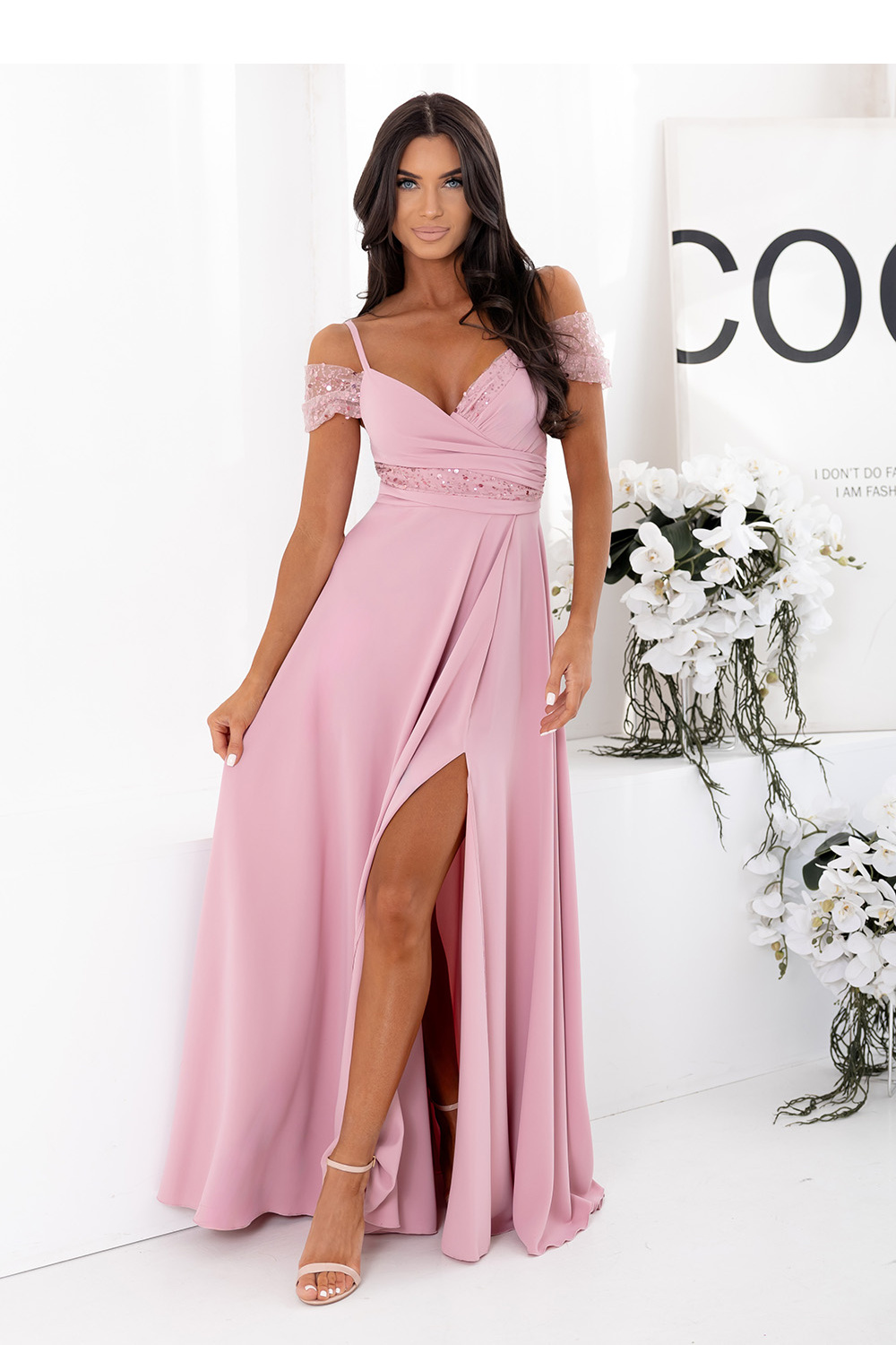 1114985 Long dress model 224694 With You