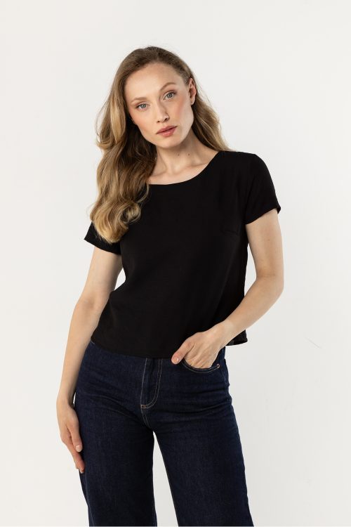 1117076 Blouse model 225338 awama