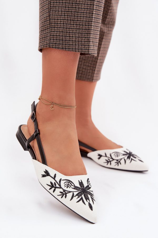 Sandals model 225626 Step in style