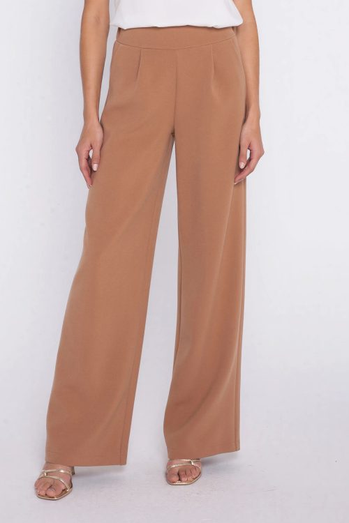 1118678 Women trousers model 225824 Nife
