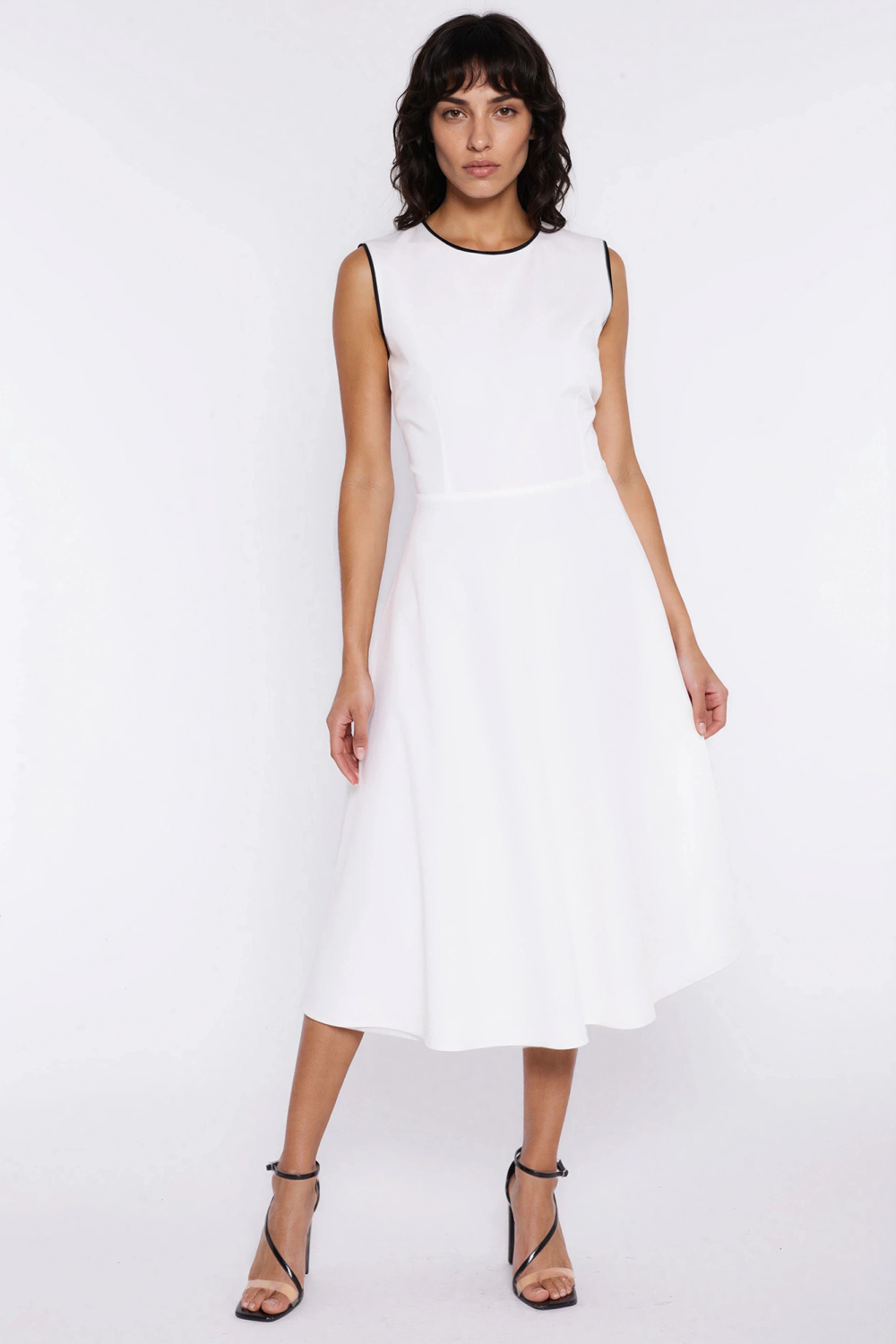 1118688 Daydress model 225827 Nife