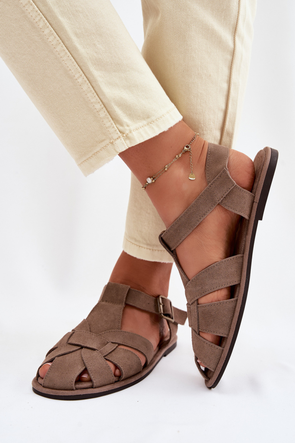 1119078 Sandals model 225946 Step in style