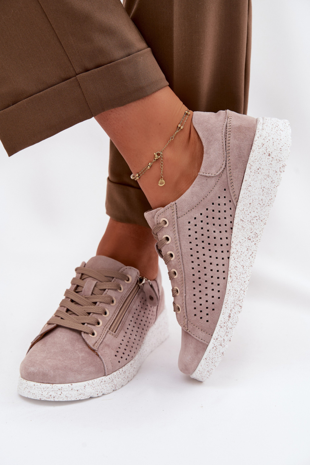 1119449 Half shoes model 226082 Step in style