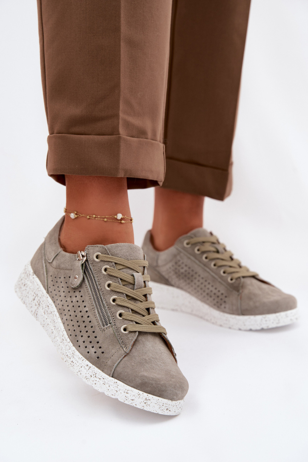 1119452 Half shoes model 226083 Step in style