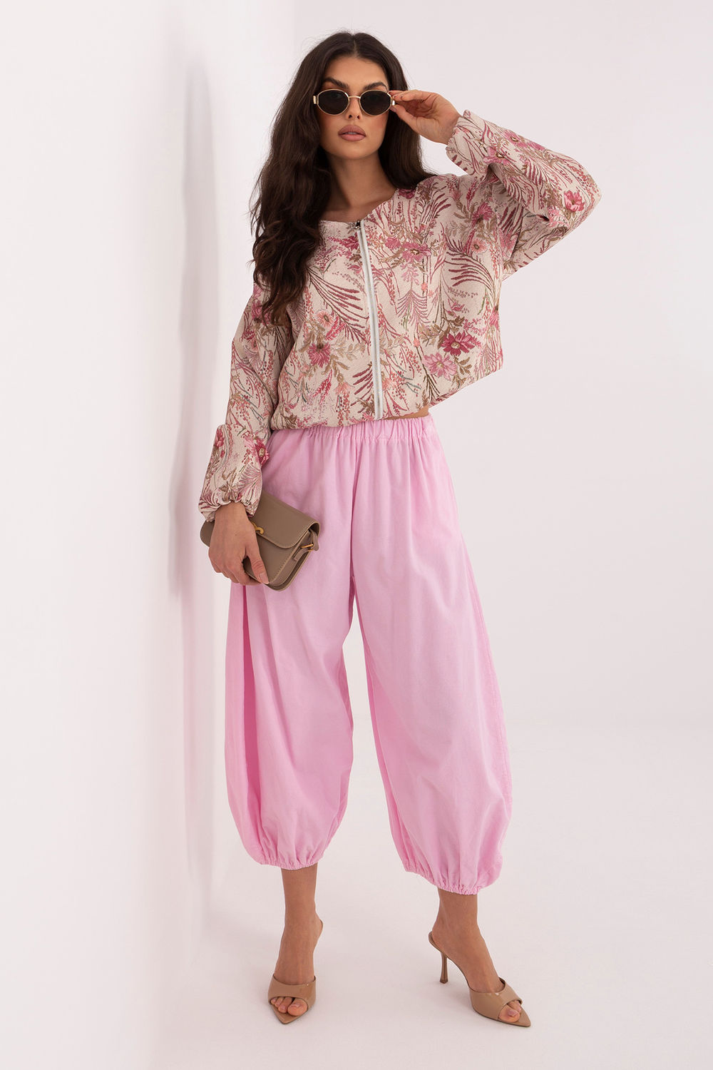 1119971 corduroy trousers model 226235 Italy Moda
