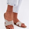 1120347 Flip-flops model 226367 Step in style