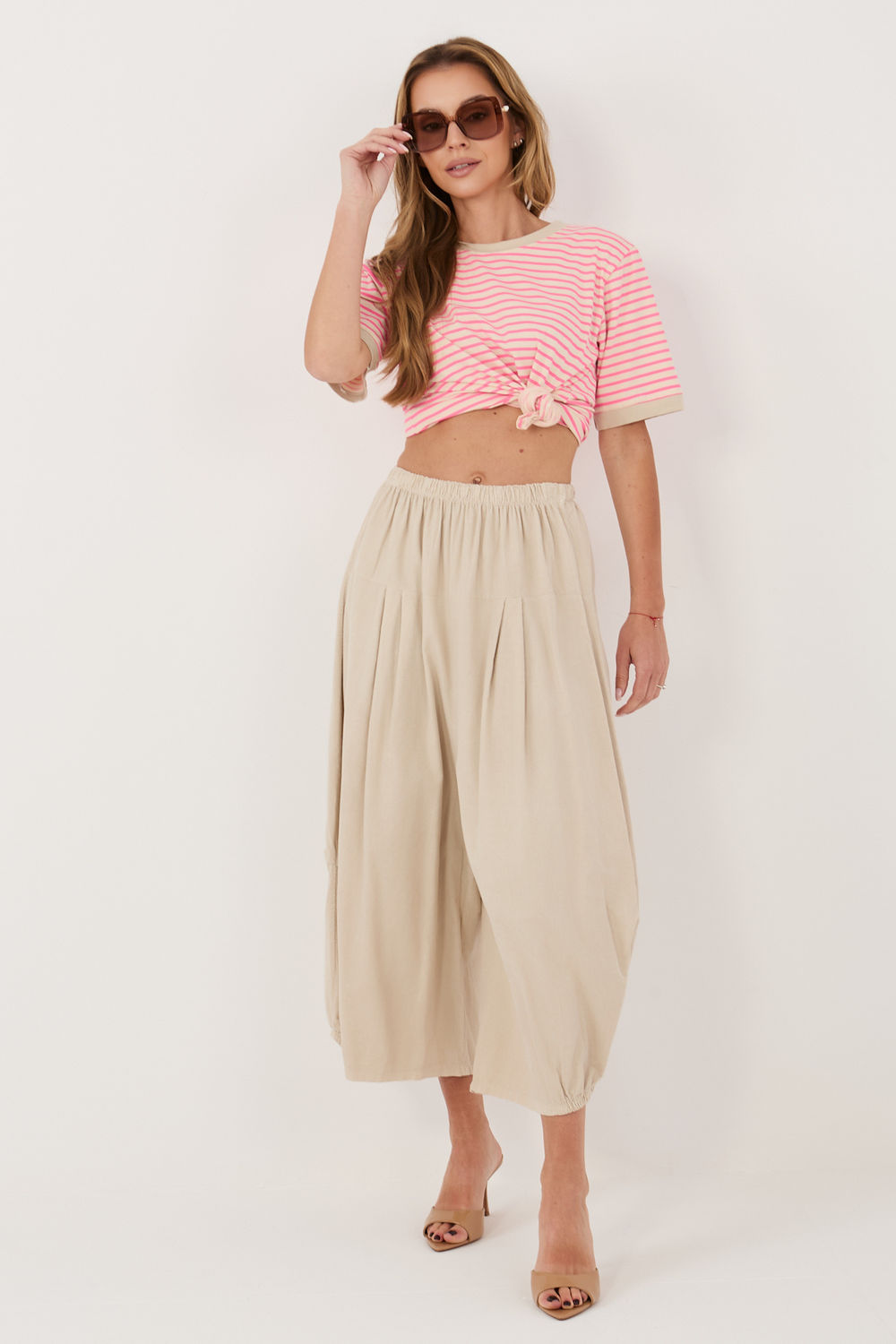 1120661 corduroy trousers model 226450 Italy Moda