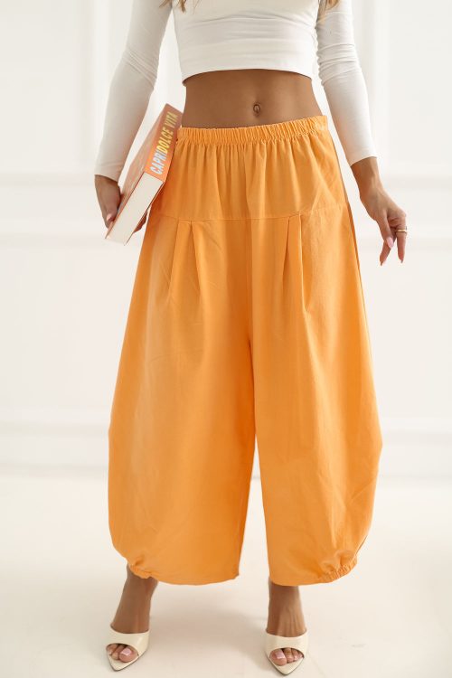 1120672 corduroy trousers model 226454 Italy Moda