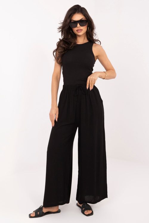 Women trousers model 226644 Italy Moda