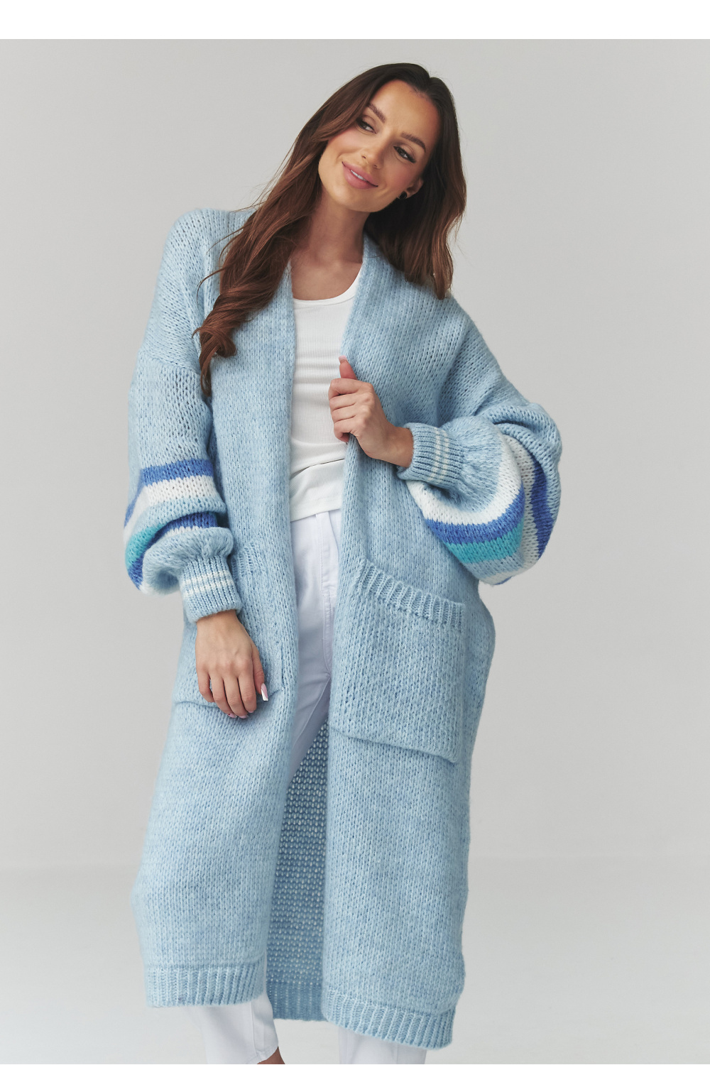 1121959 Cardigan model 226867 Makadamia