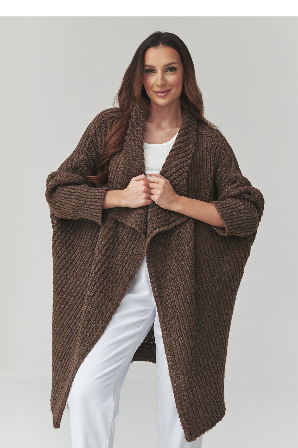 1122004 Cardigan model 226882 Makadamia