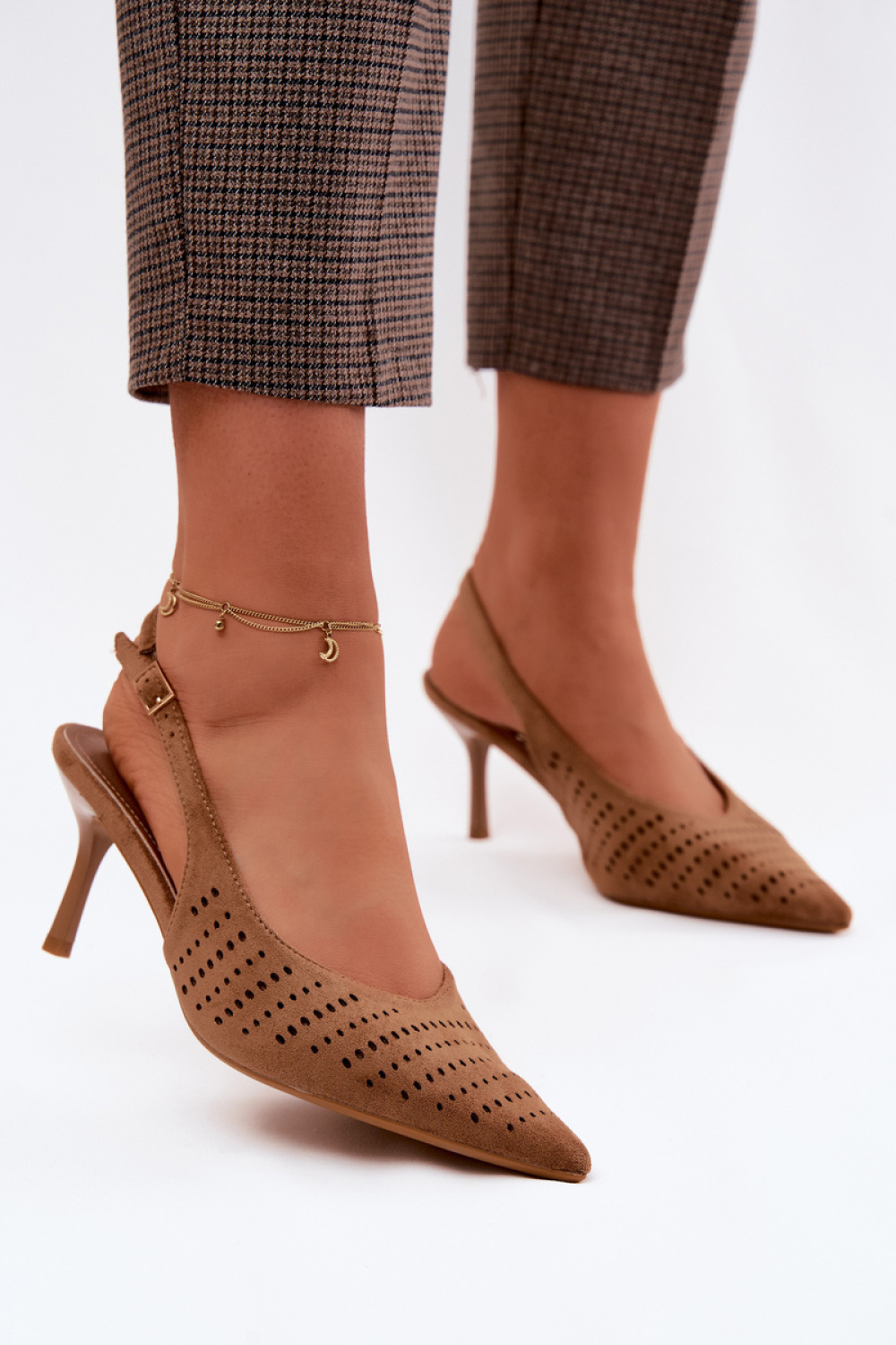 1123716 Heel sandals model 227440 Step in style