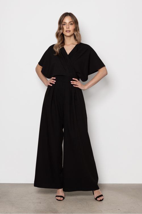 1124194 Suit model 227583 awama