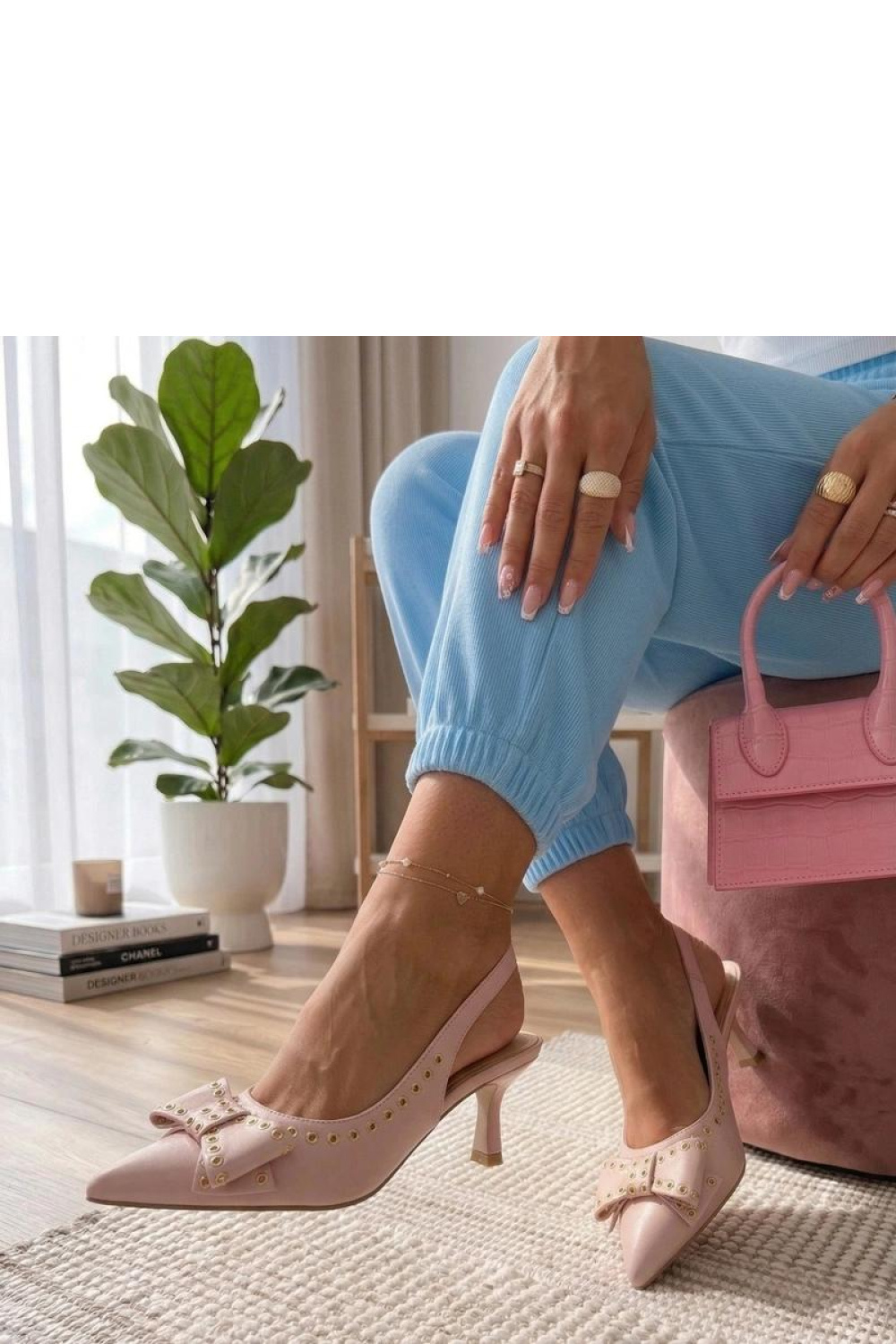 1124698 High heels model 227748 Solea