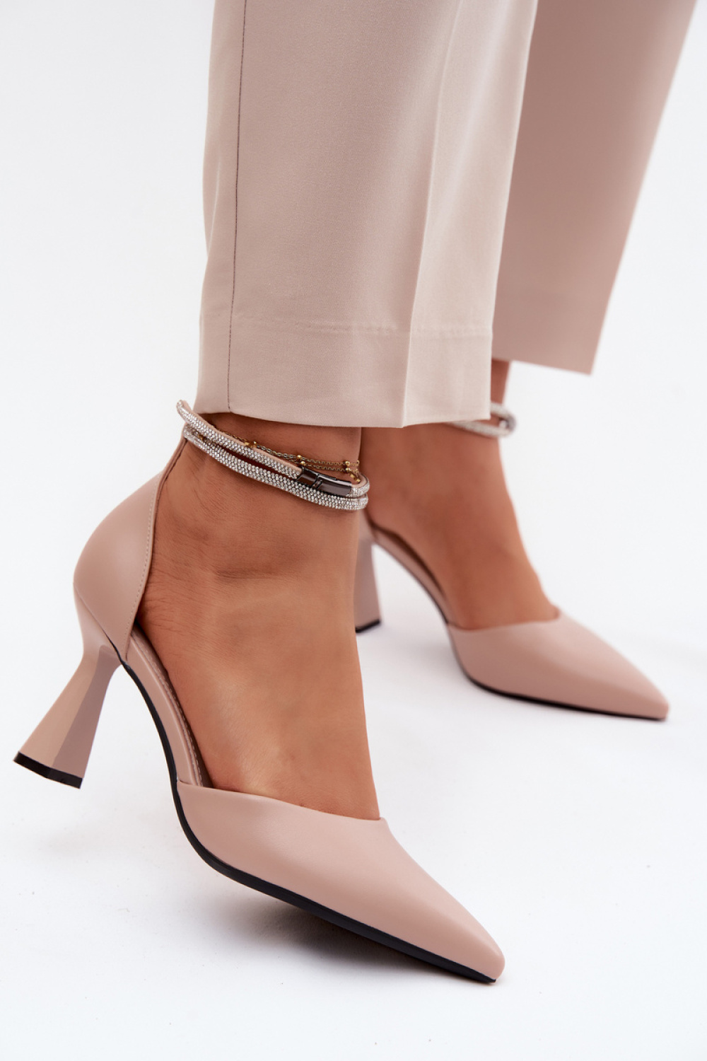 1124864 Block heel pumps model 227802 Step in style