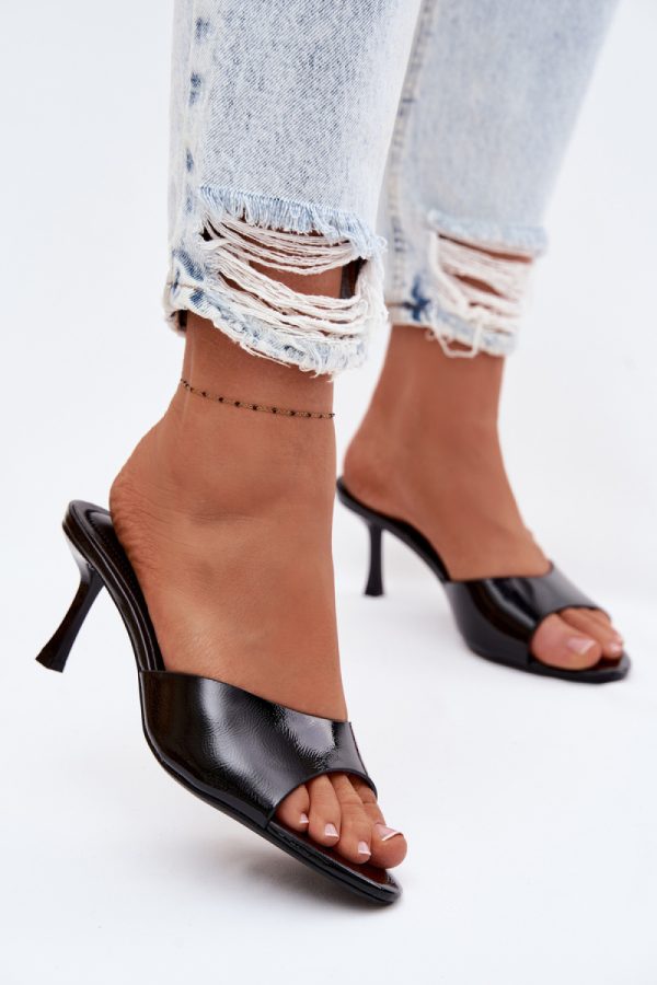 Heeled sandals model 227945 Step in style