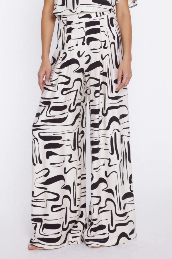 Women trousers model 228007 Nife