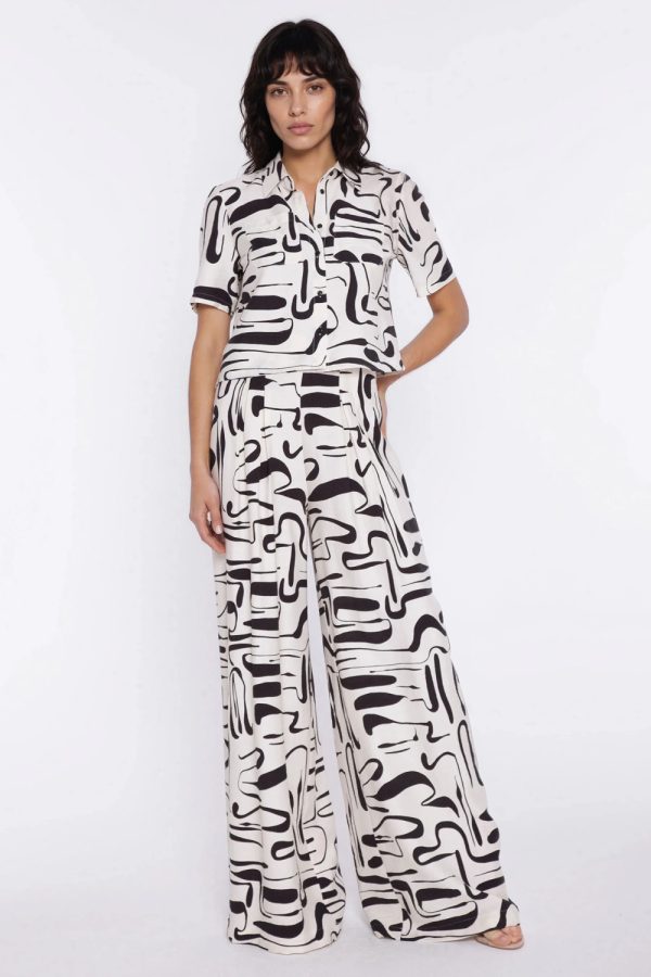Women trousers model 228007 Nife