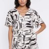 1125473 Shorts model 228008 Nife