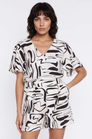 1125473 Shorts model 228008 Nife