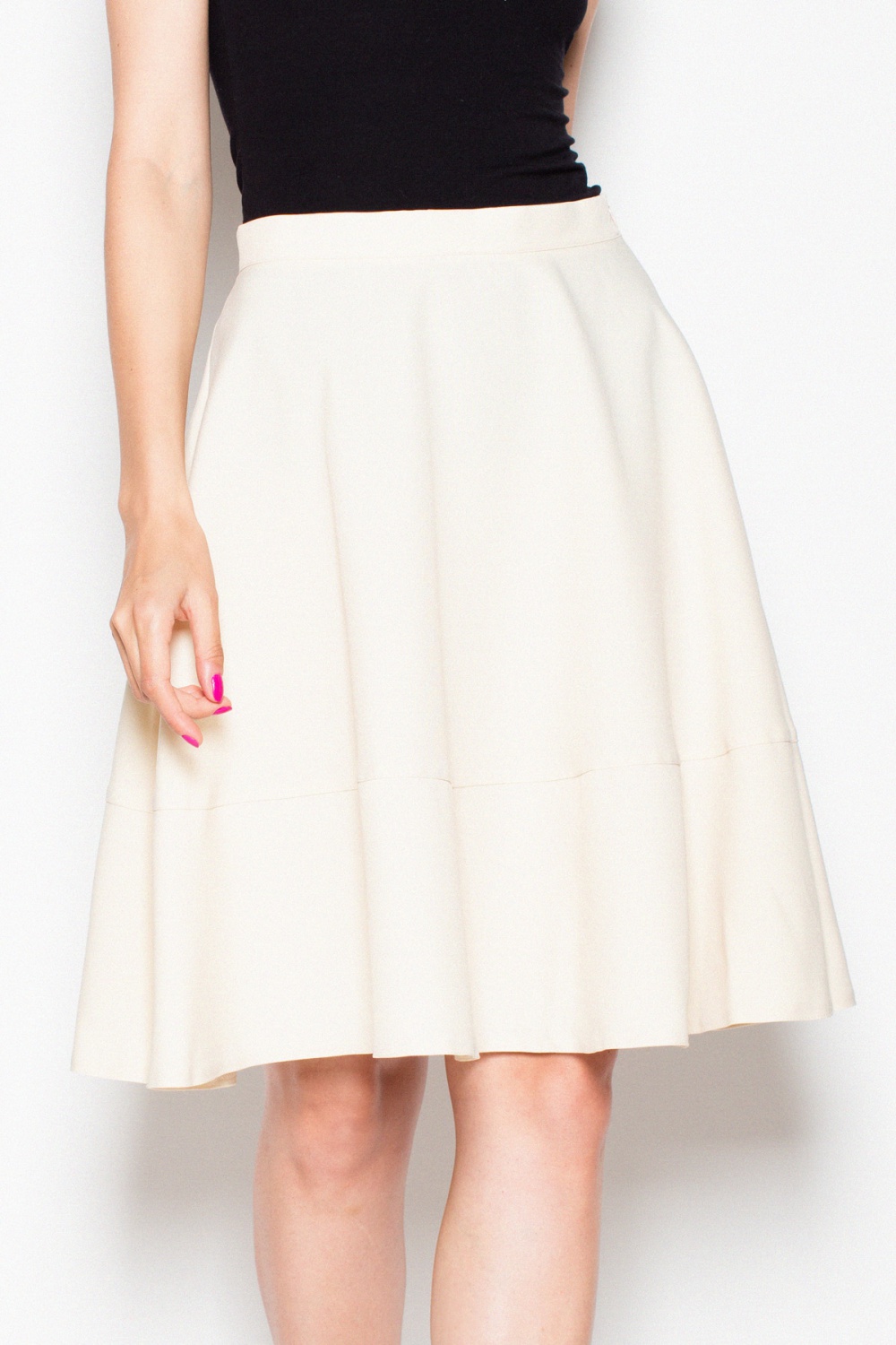 193112 Skirt model 77377 Venaton