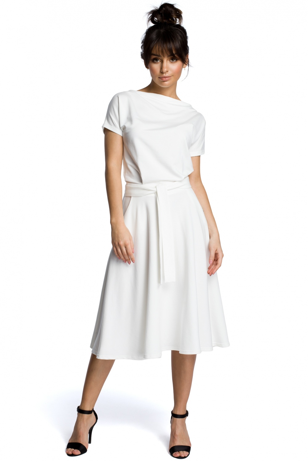 318660 Daydress model 113837 BeWear