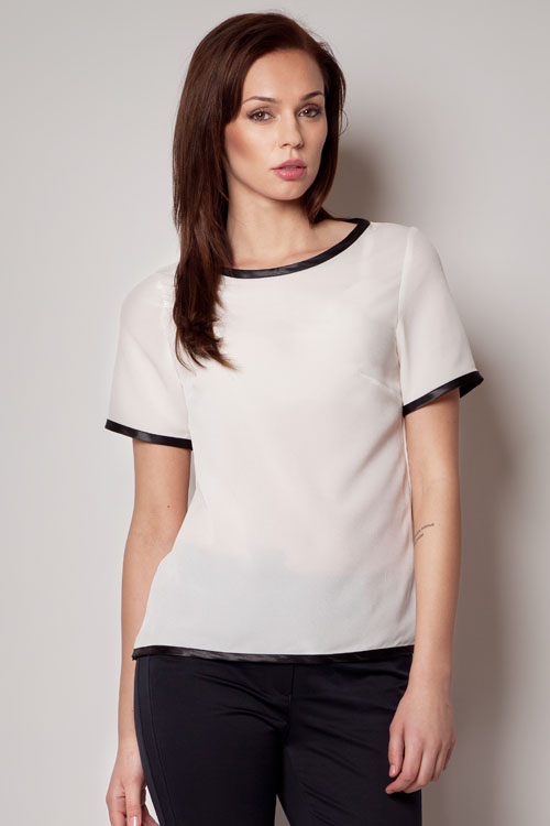 60302 Blouse model 28005 Figl