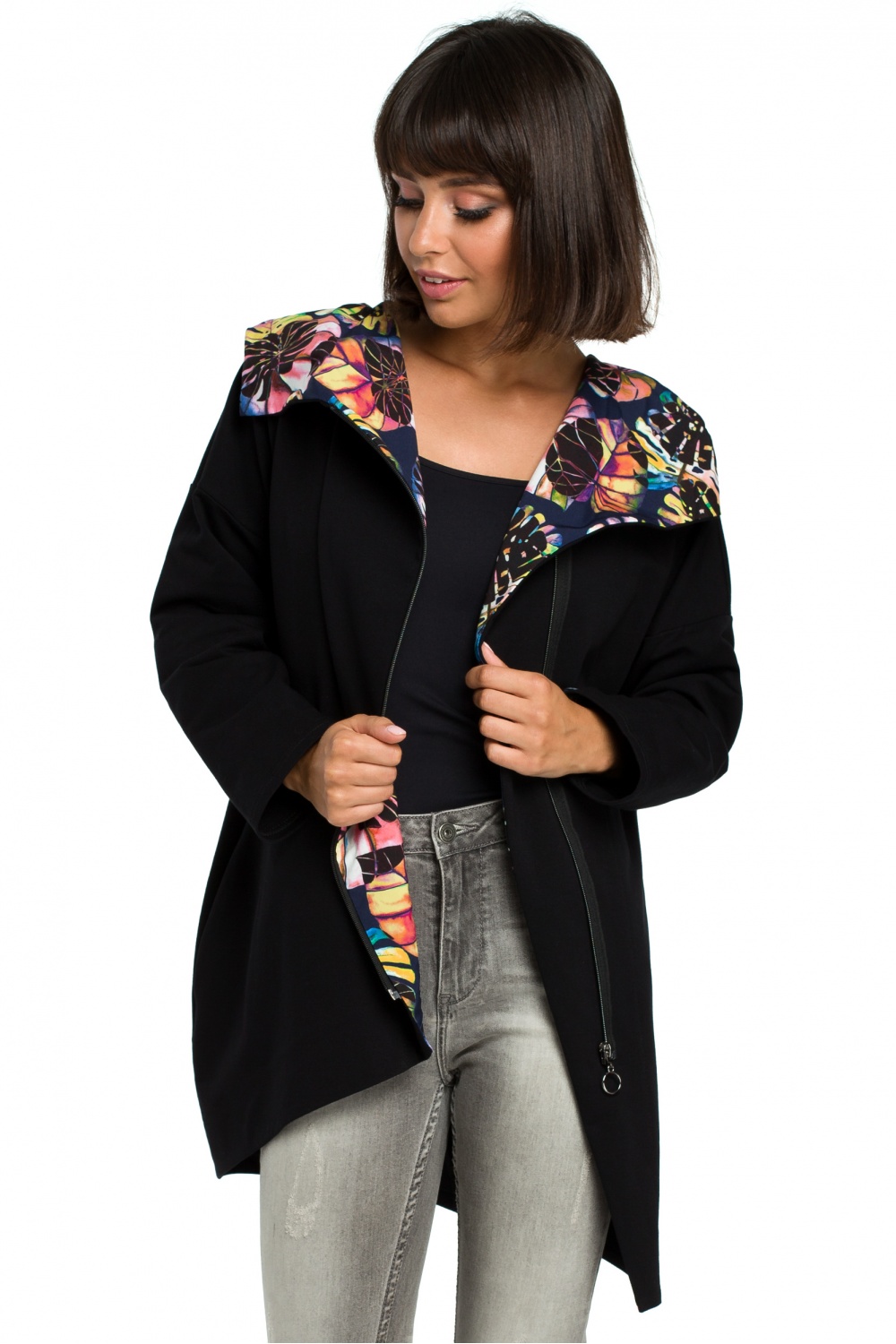 816537 Sweatshirt model 121612 BeWear