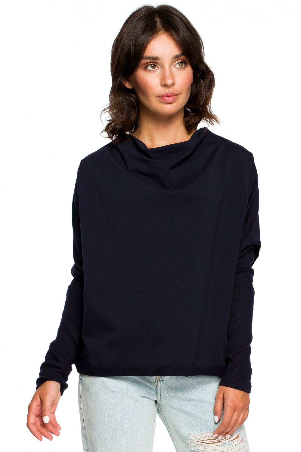 823140 Sweatshirt model 124060 BeWear